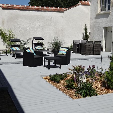 Les Petites Tuileries Bed & Breakfast Bray-sur-Seine ภายนอก รูปภาพ